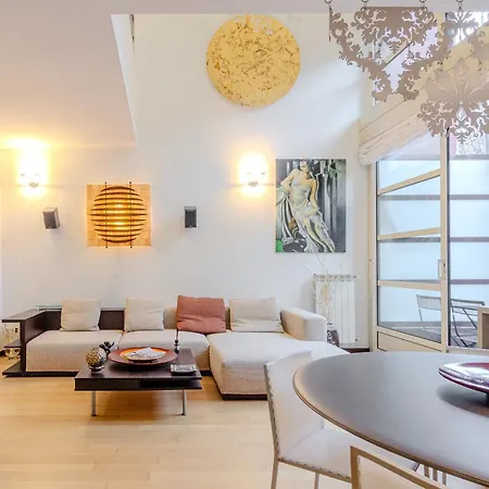 شقة Isola Oasis - Loft With Garden & Free Private Garage